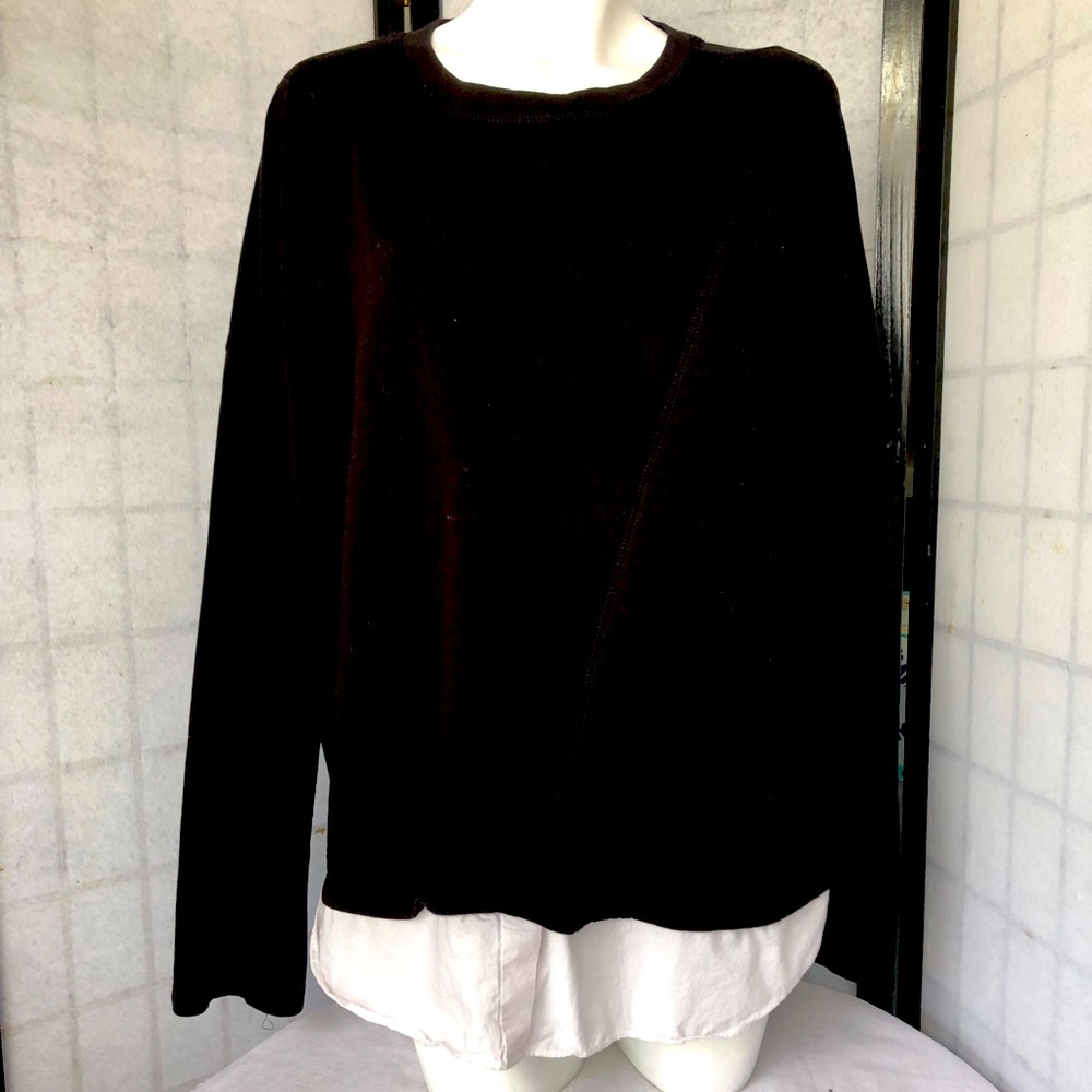 ladies, Womens xl 100% cotton black with white trim light sweater